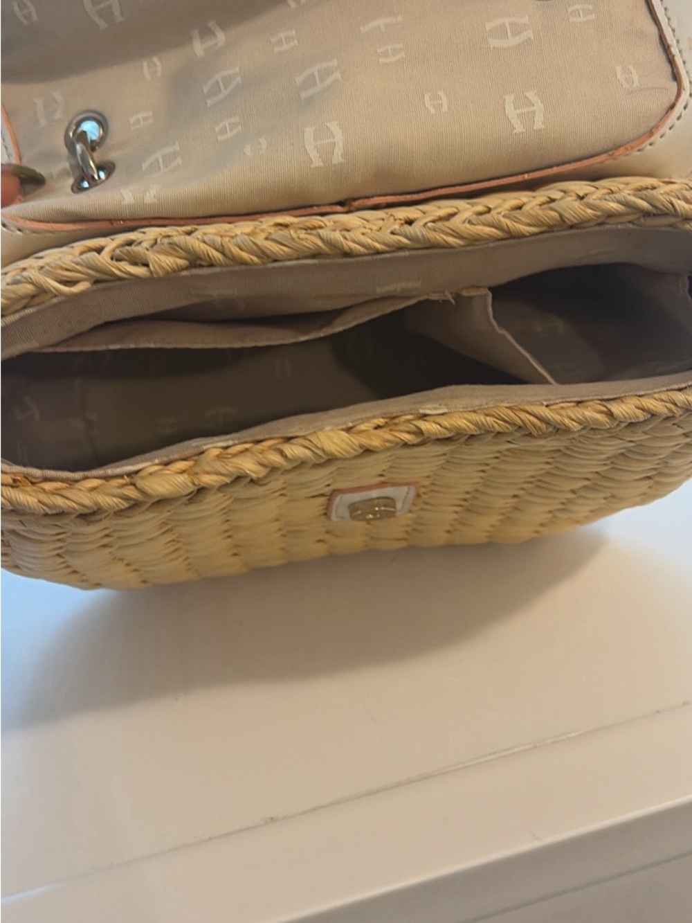 Woven Straw Bucket Bag with Coral Top and White Trim - Picture 3 of 3